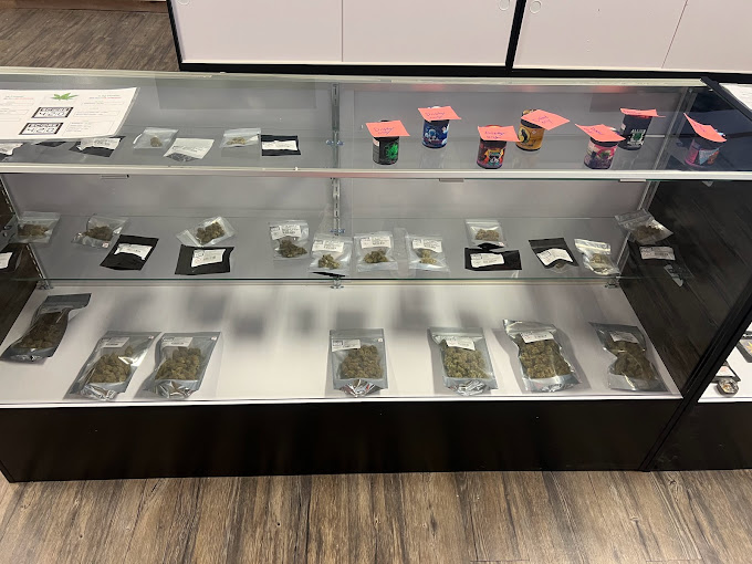 What are the benefits of visiting a Hobbs NM Dispensary?