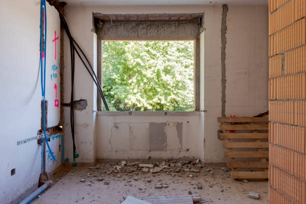 Importance of hiring professional smoke damage restoration contractors in Suffolk County
