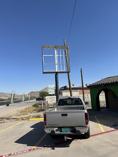 What is the process for obtaining a medical card at Sunland Park NM dispensary?