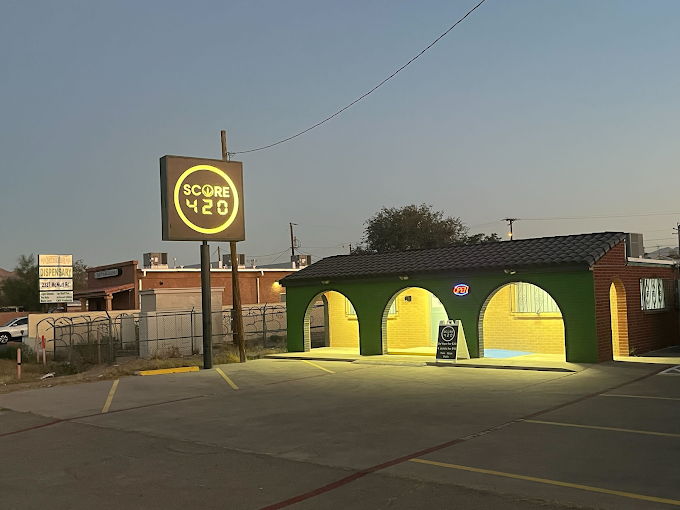 What is the pricing at Sunland Park NM dispensary?