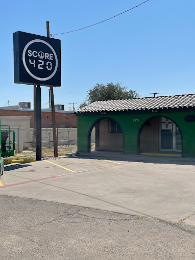 What is the address of the top dispensary in Sunland Park NM?