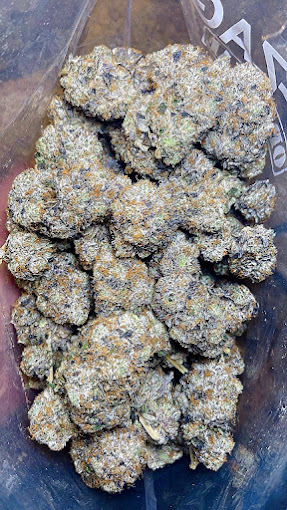 Tips for finding the best deals on weed delivery in Toronto