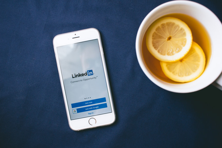 As LinkedIn is growing, there is ongoing effort to keep its feed relevant and timely