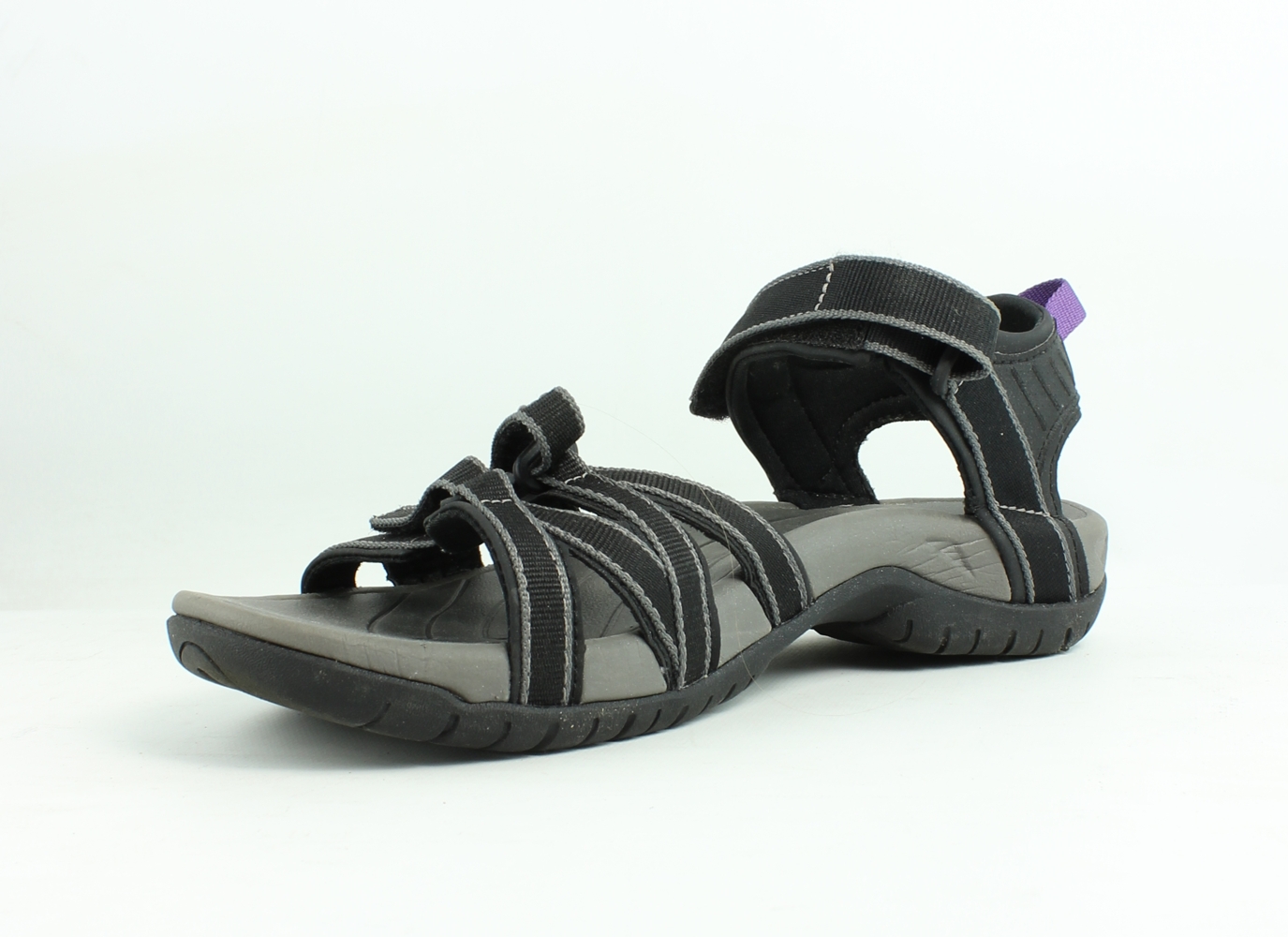 teva sandals size 9.5