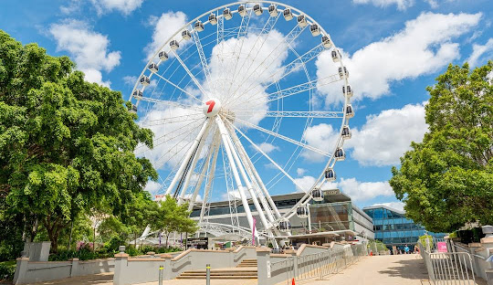 South Brisbane’s 20th-Century Legacy: Schools, Memorials, and Churches
