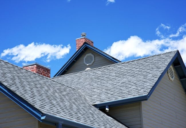 Can complex roof designs and structures be repaired?