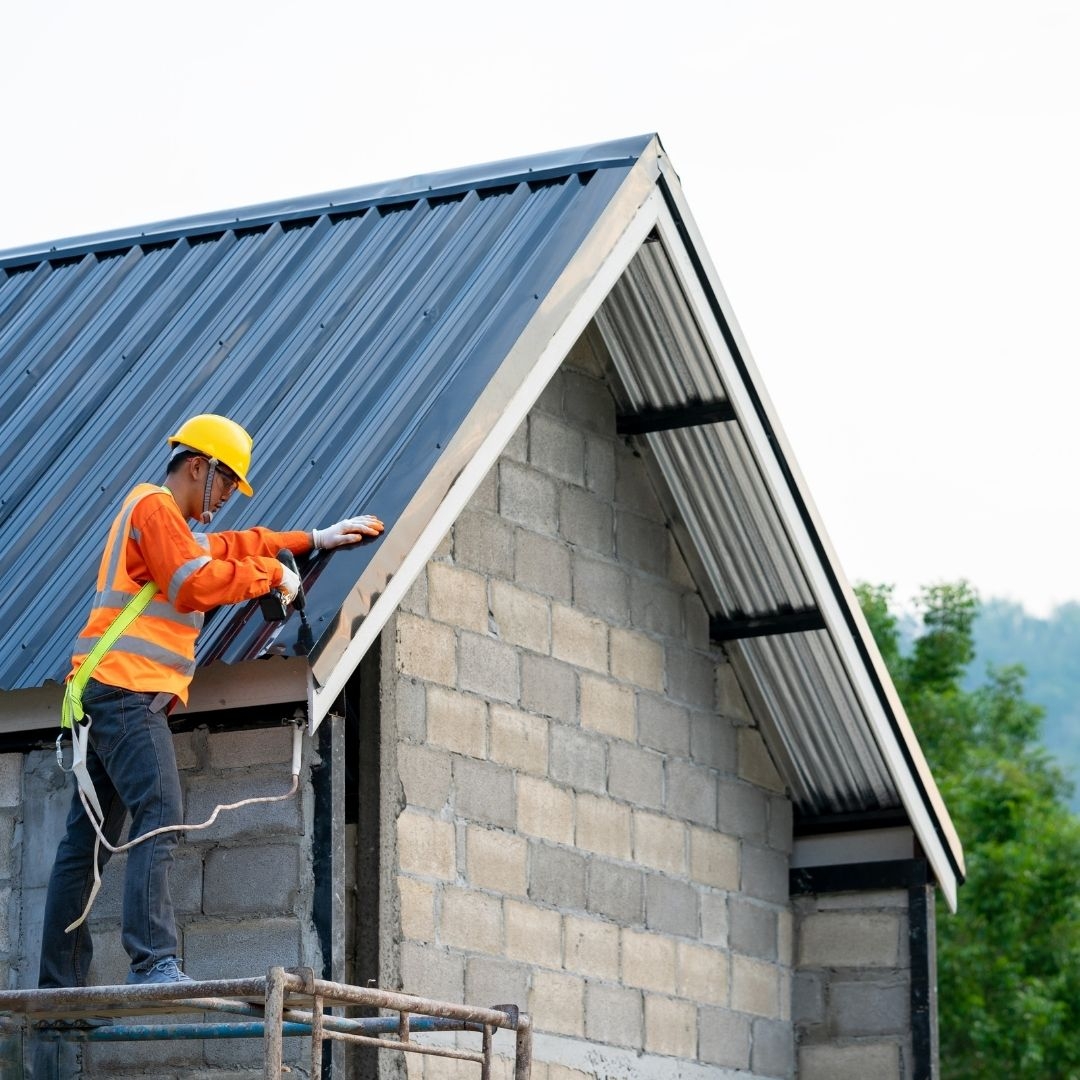 Does Glen Waverley Roofing offer full roof restoration services