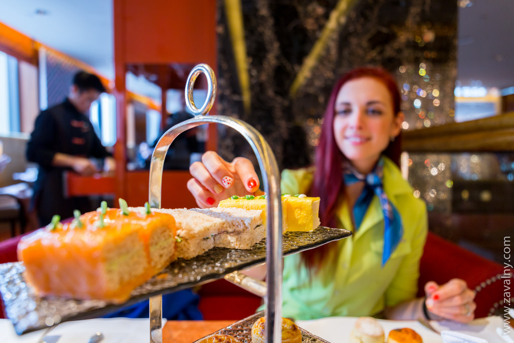 Мы, наверное, совсем деревни, так как впервые услышали о таком. Afternoon Tea - 