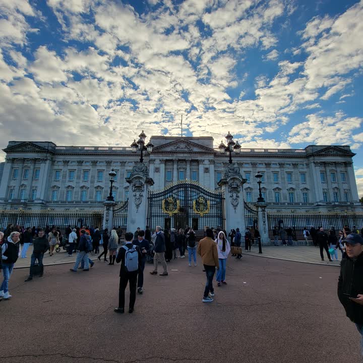 buckingham-palace-1