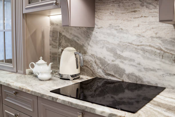Step-by-step guide on how to clean white quartz countertops using gentle cleaners and tools