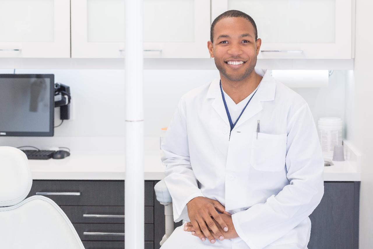 How can a clinic succeed in training a dental team?