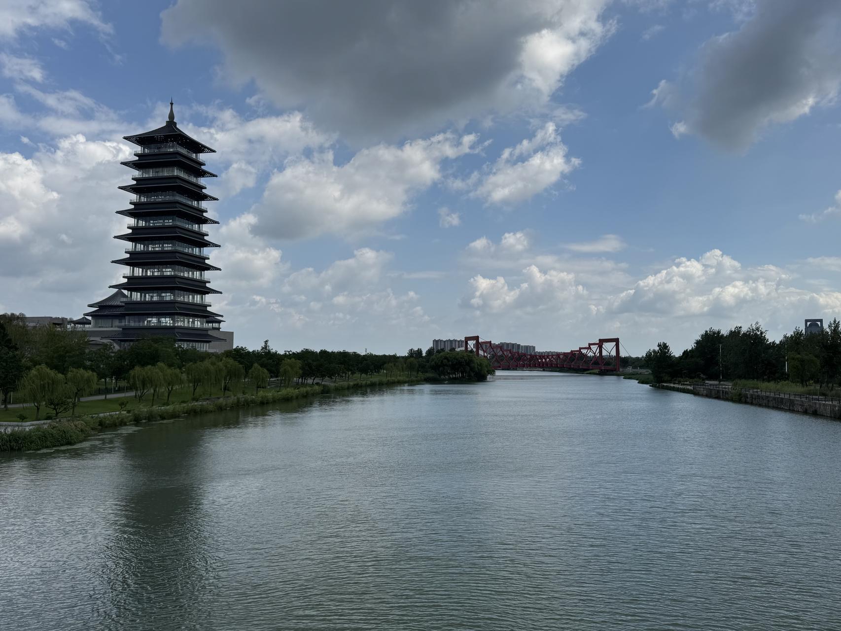 ‎Check network for missing images.