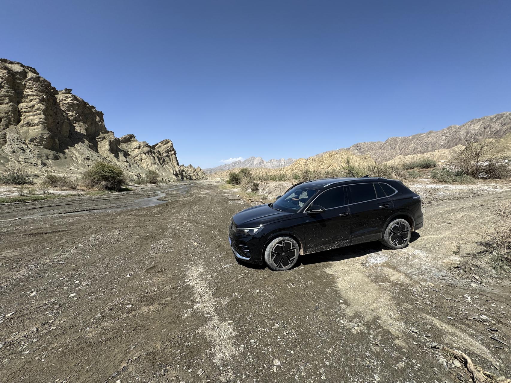 ‎Check network for missing images.