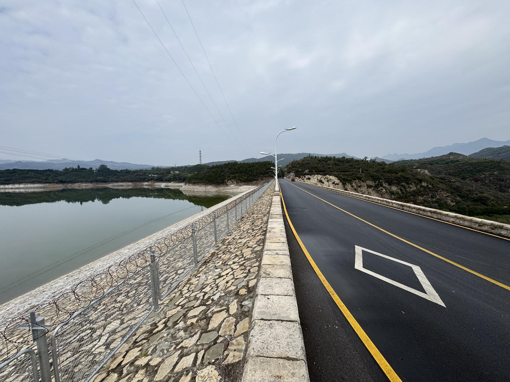 ‎Check network for missing images.