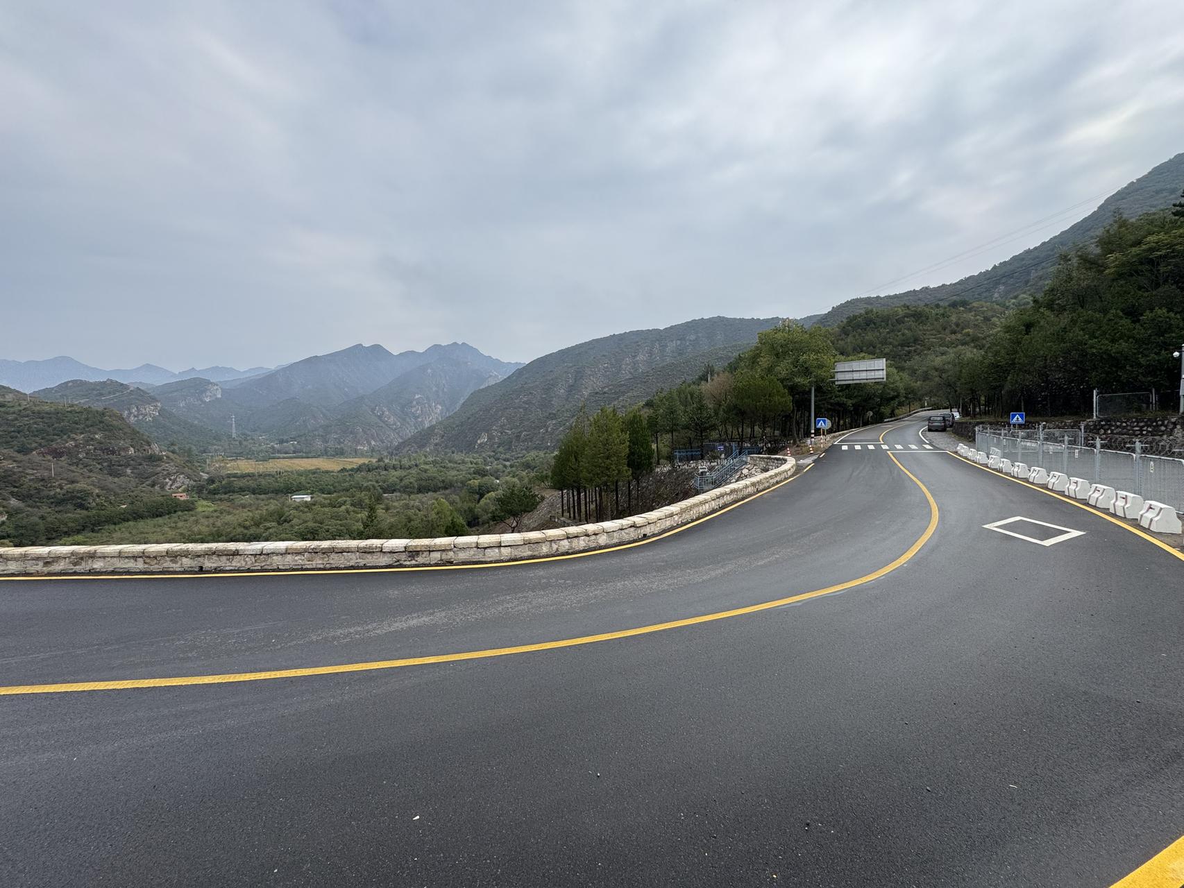 ‎Check network for missing images.