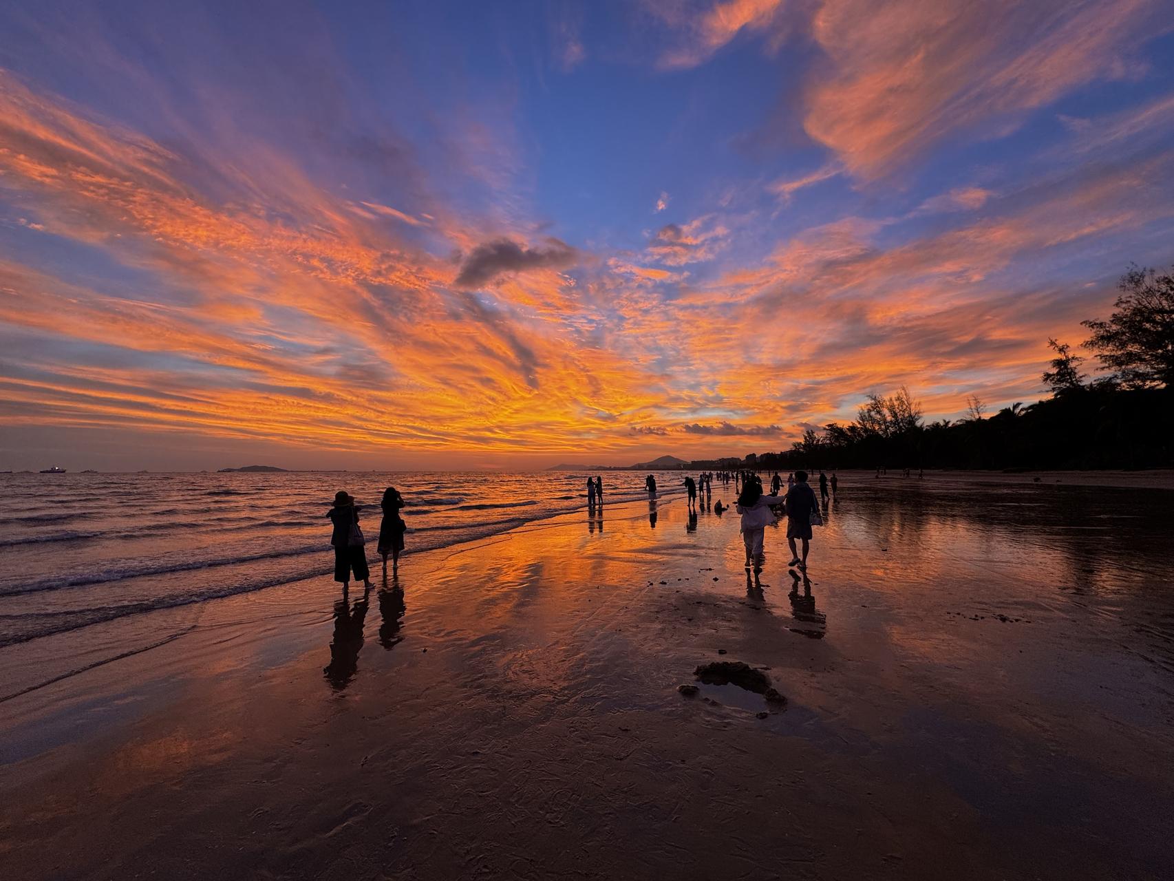 ‎Check network for missing images.