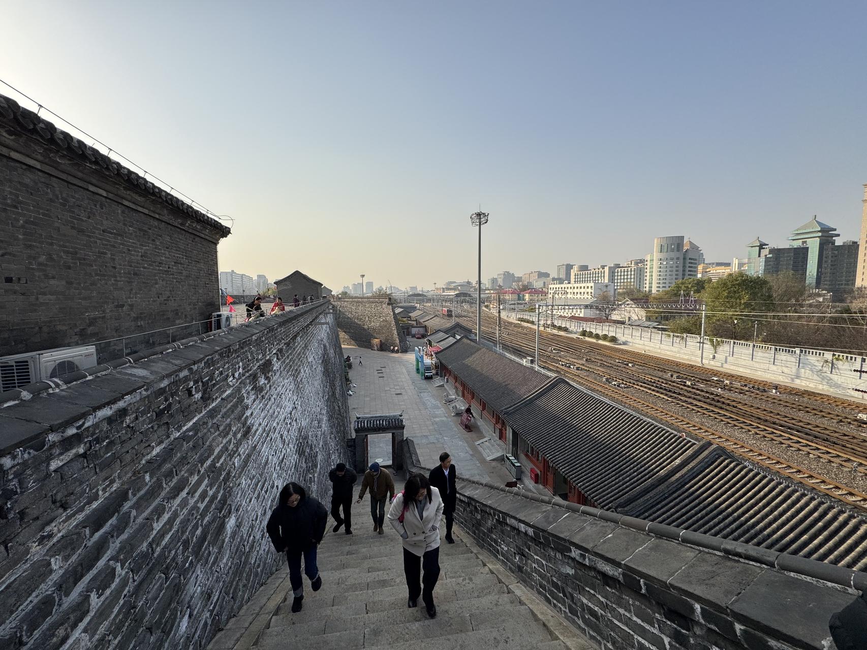 ‎Check network for missing images.