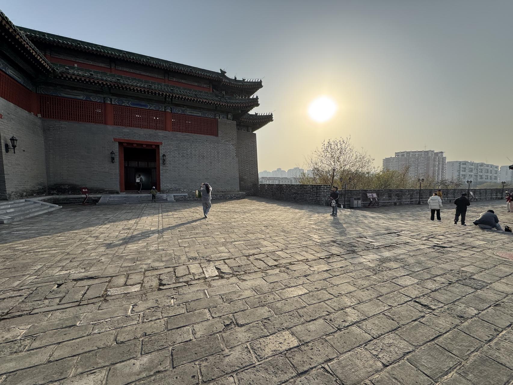 ‎Check network for missing images.