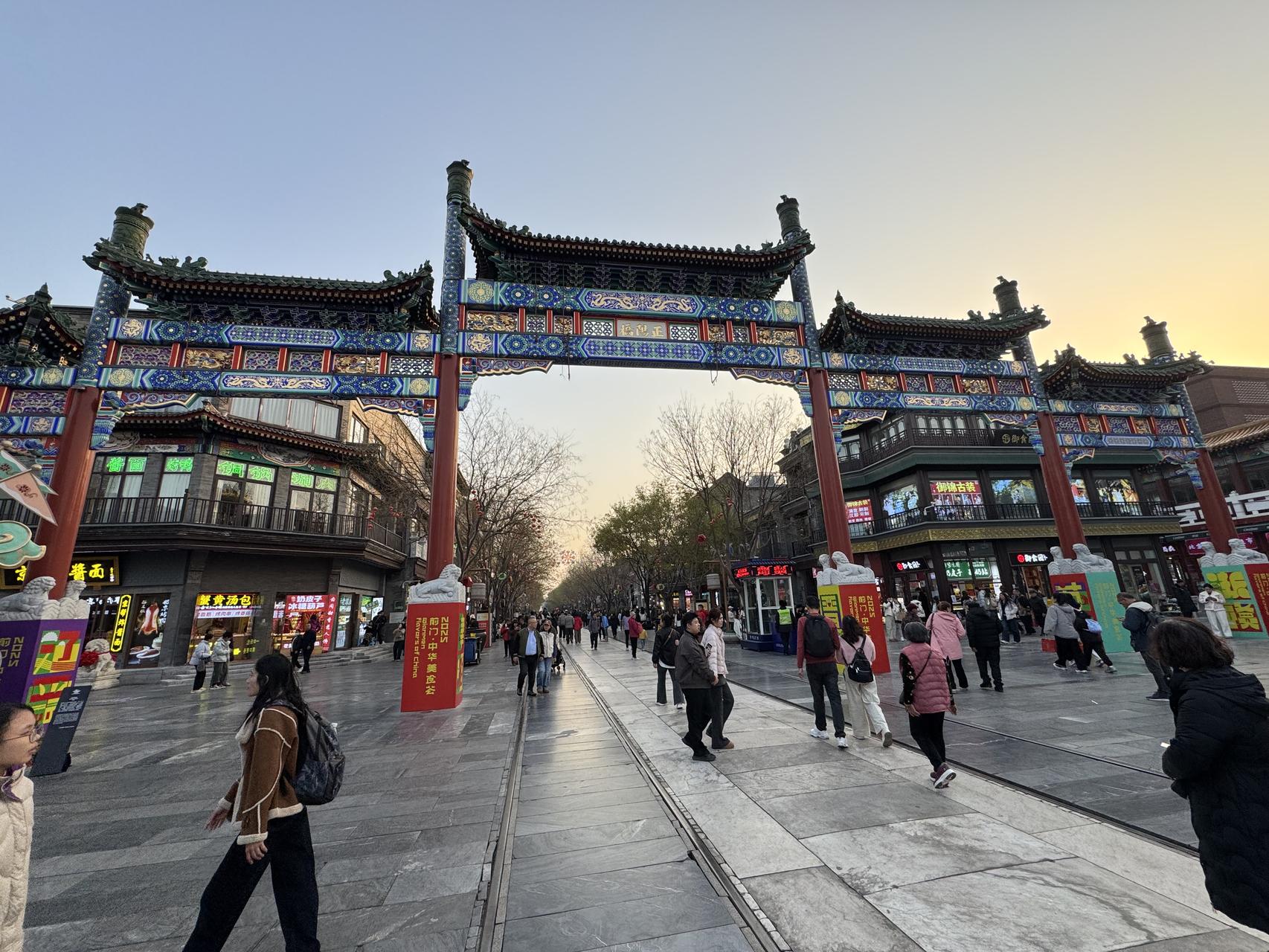 ‎Check network for missing images.