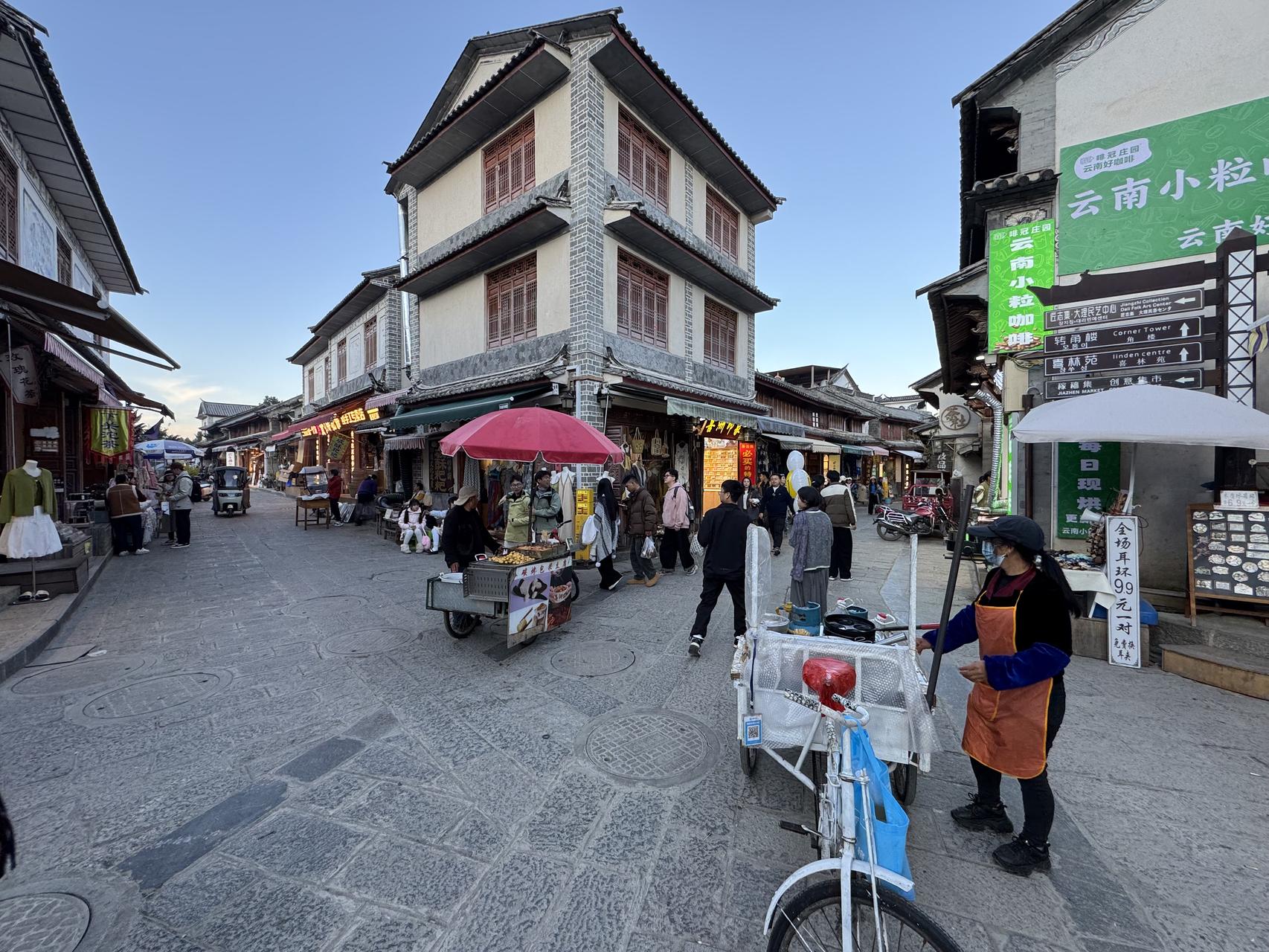 ‎Check network for missing images.