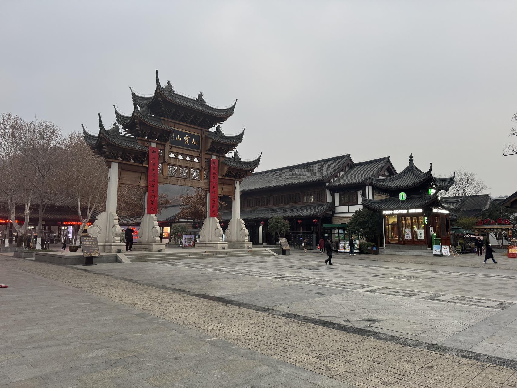 ‎Check network for missing images.