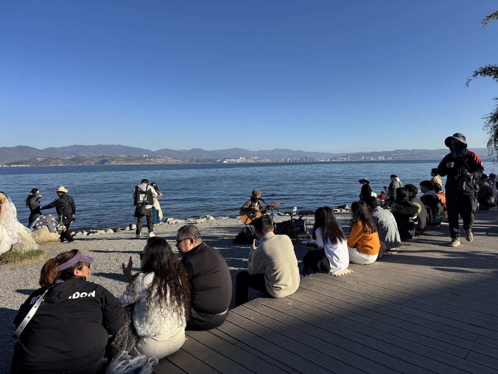 ‎Check network for missing images.