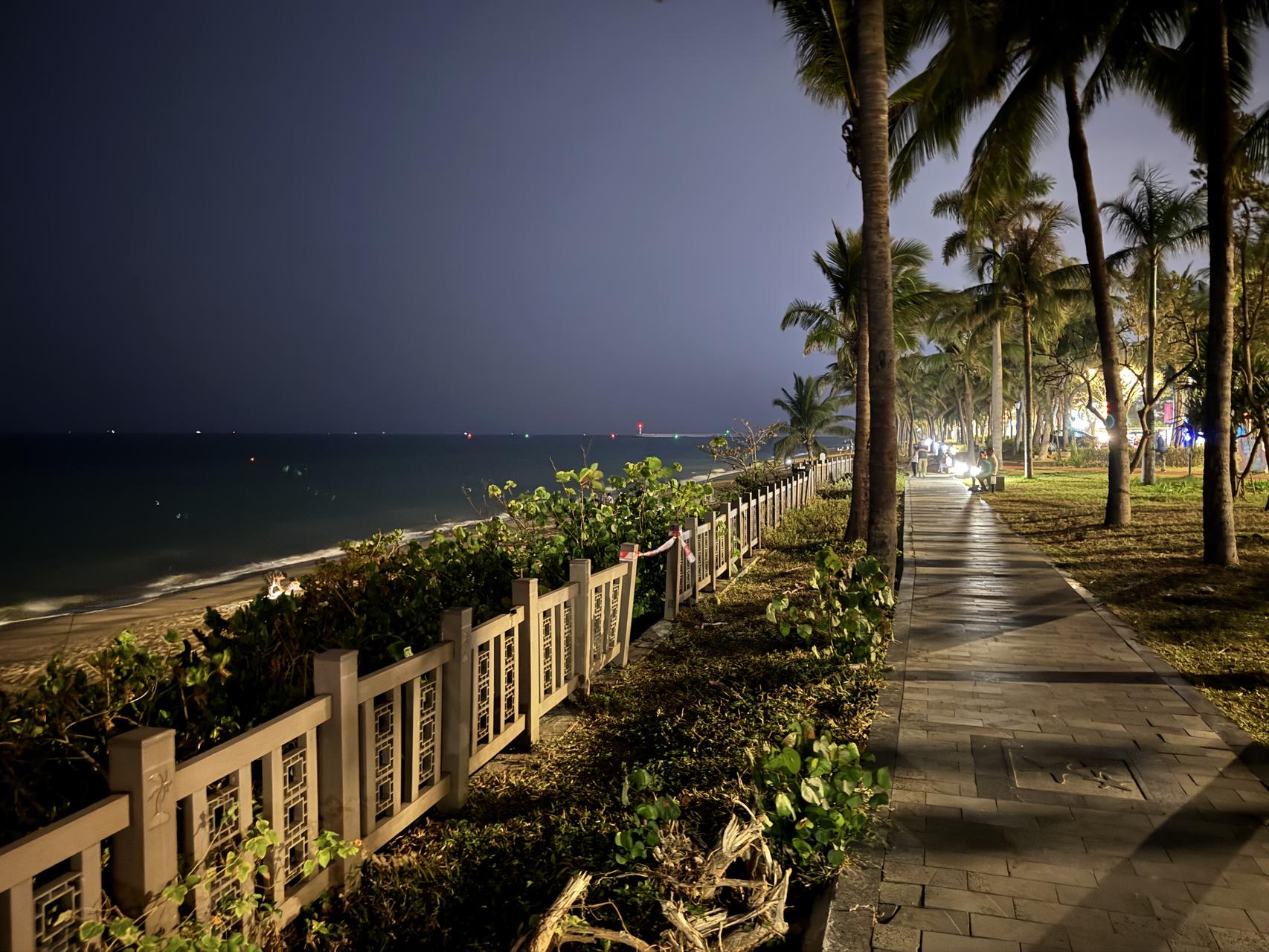 ‎Check network for missing images.