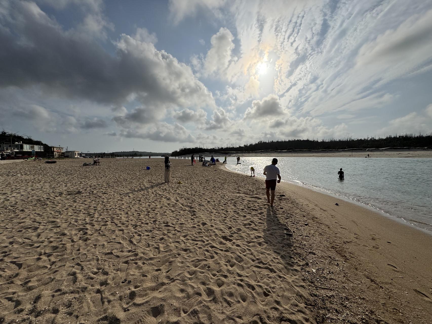 ‎Check network for missing images.