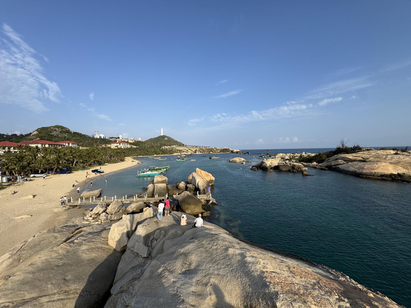 ‎Check network for missing images.