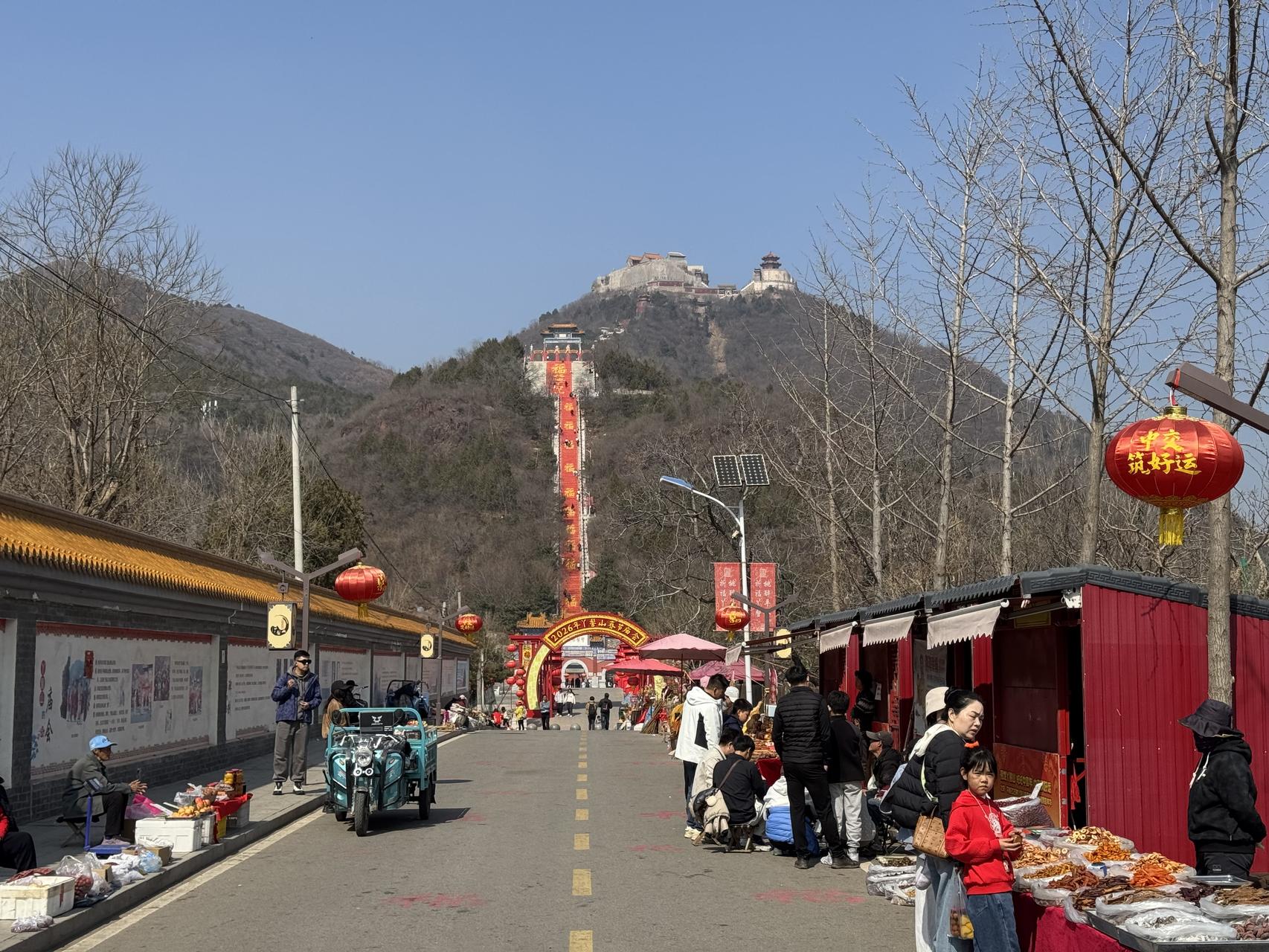 ‎Check network for missing images.