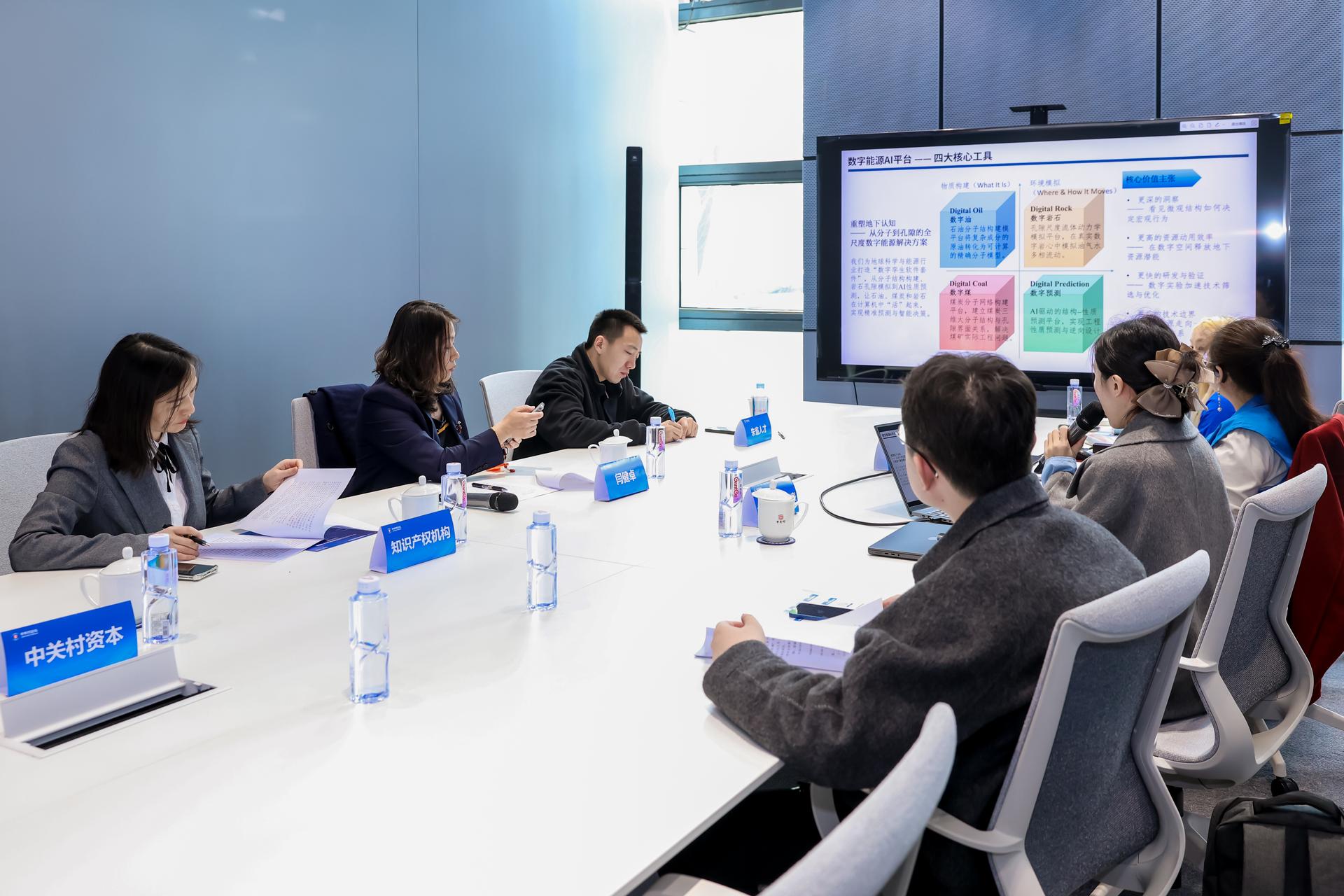 ‎Check network for missing images.