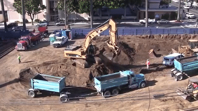 ‎Check network for missing images.