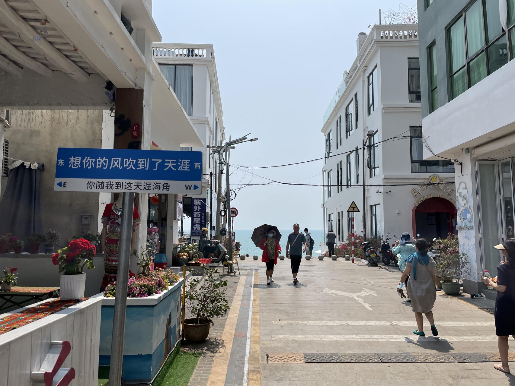 ‎Check network for missing images.