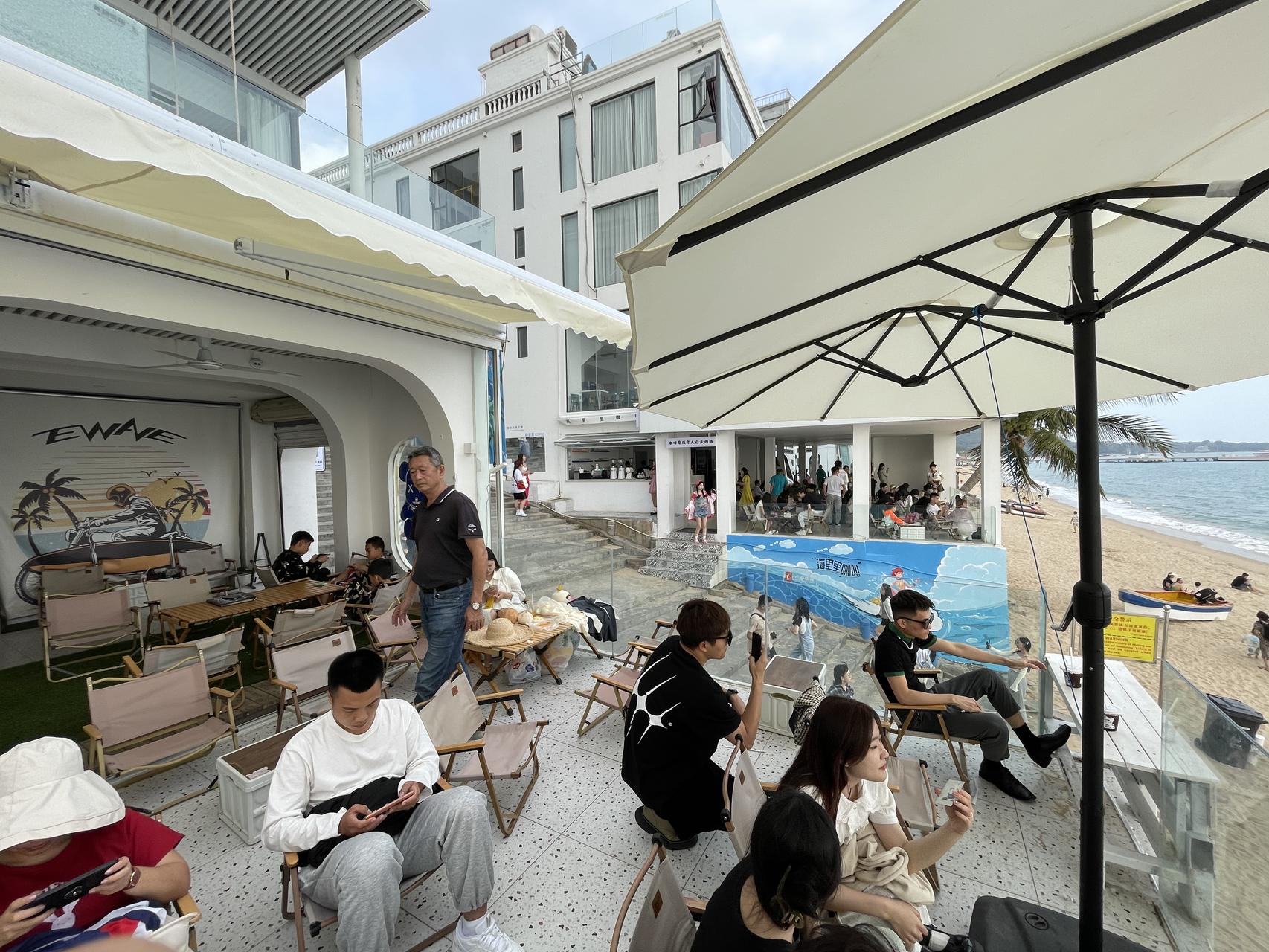 ‎Check network for missing images.