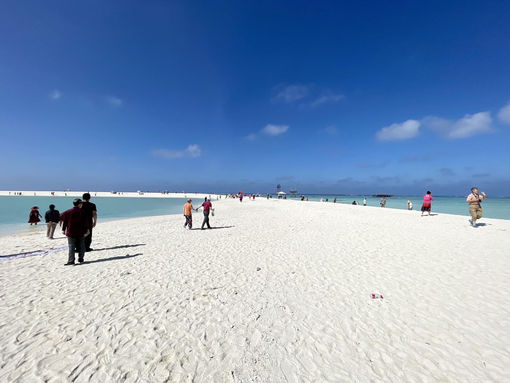 ‎Check network for missing images.