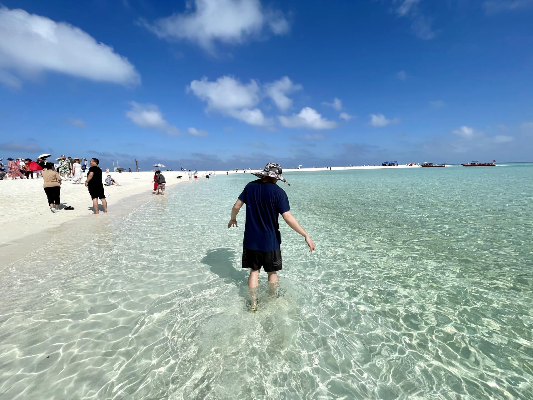 ‎Check network for missing images.