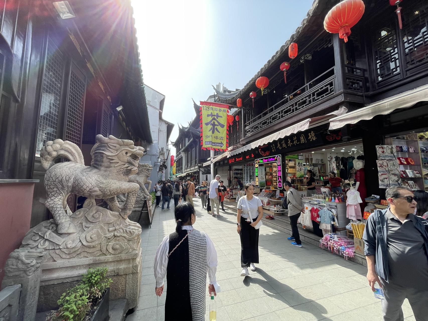 ‎Check network for missing images.