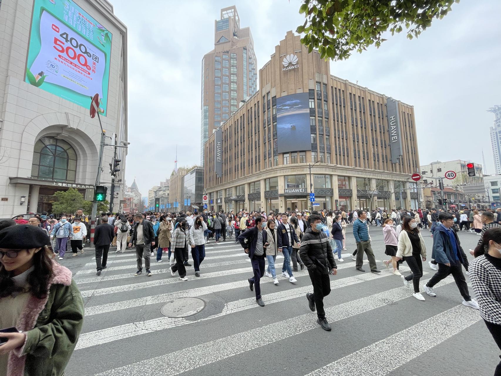 ‎Check network for missing images.