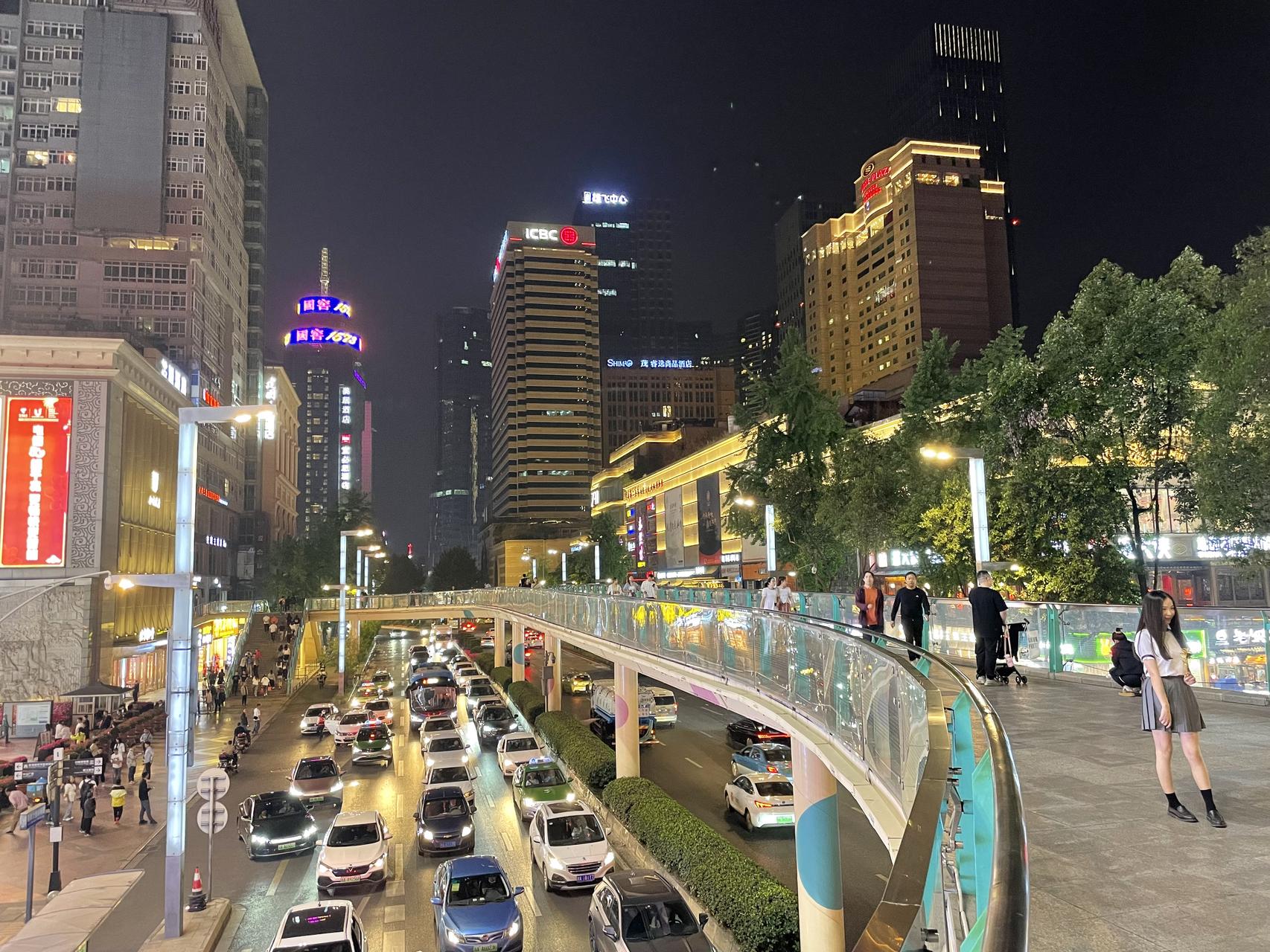 ‎Check network for missing images.