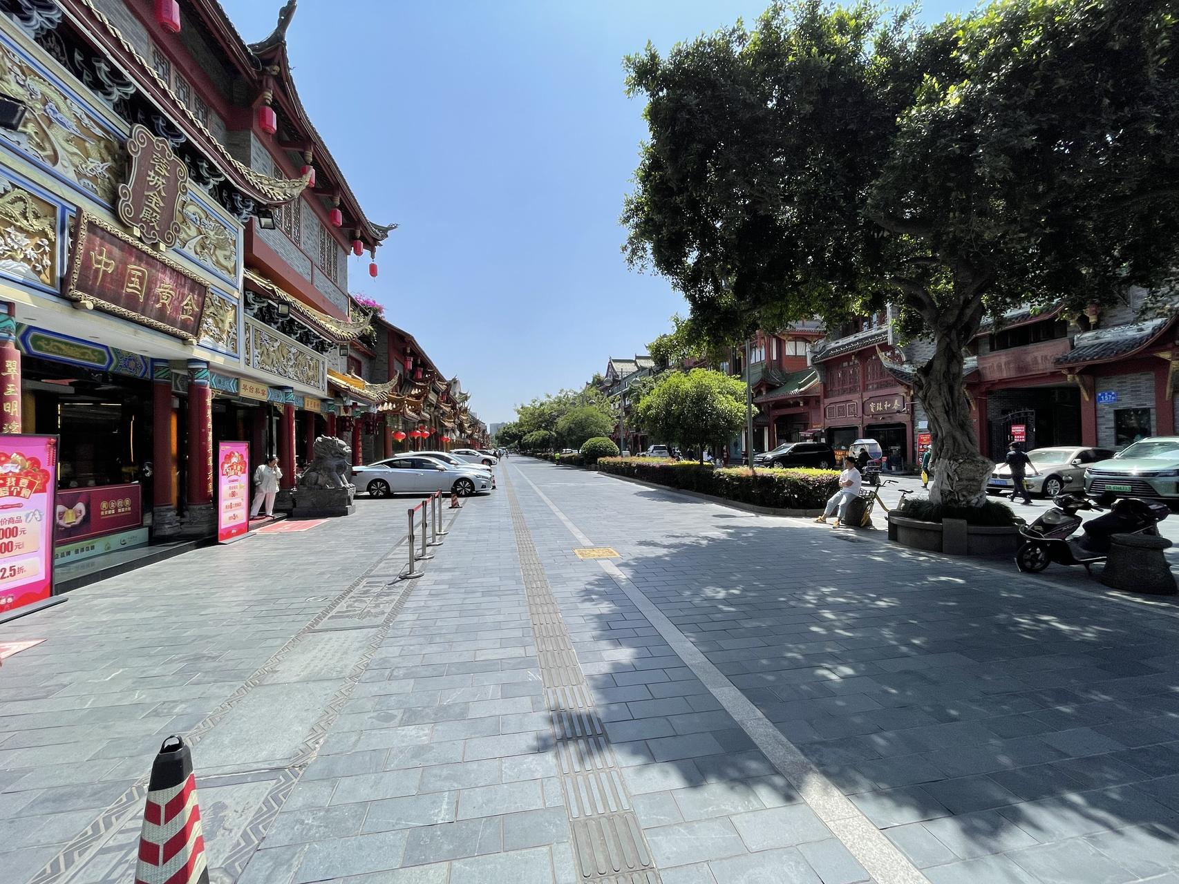 ‎Check network for missing images.