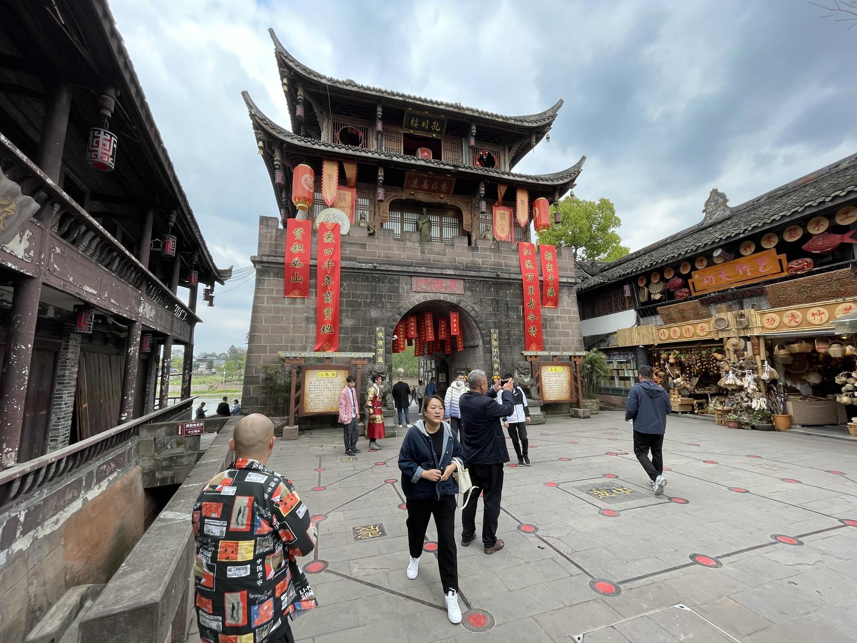 ‎Check network for missing images.