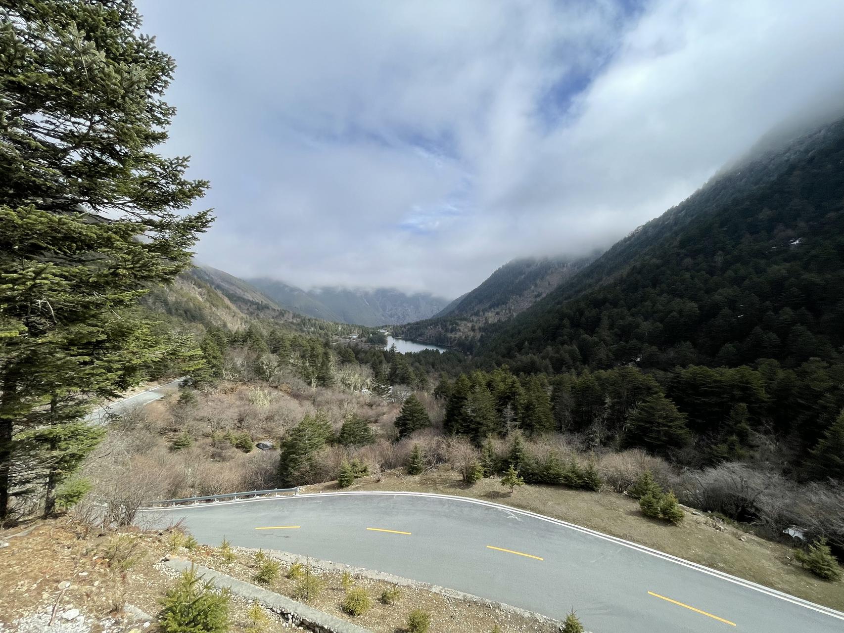 ‎Check network for missing images.