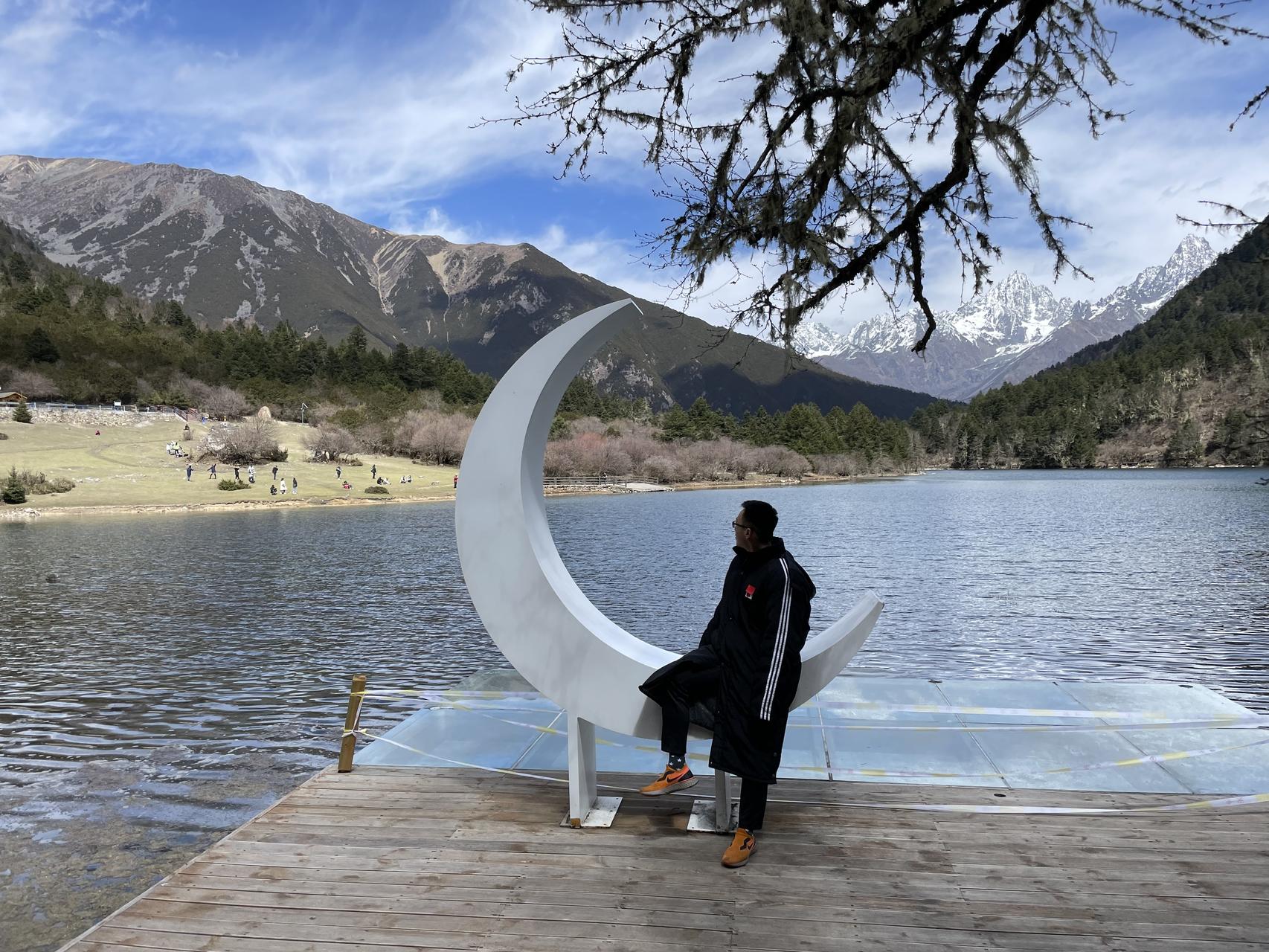 ‎Check network for missing images.