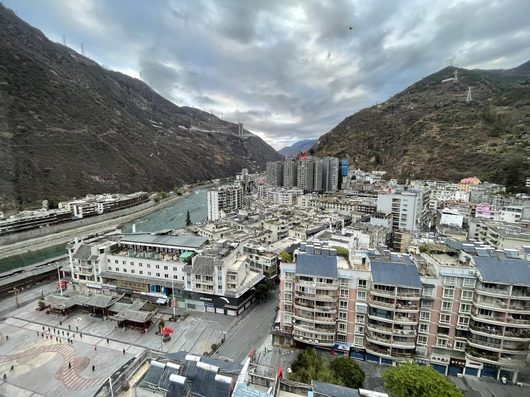 ‎Check network for missing images.