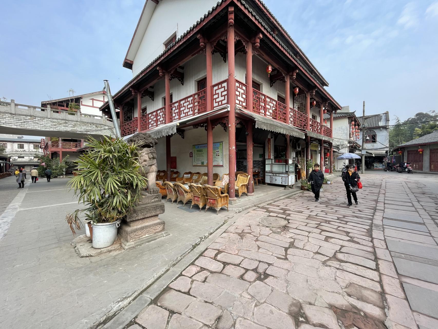 ‎Check network for missing images.