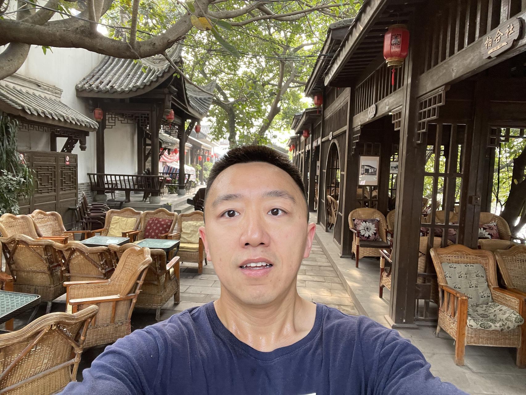 ‎Check network for missing images.