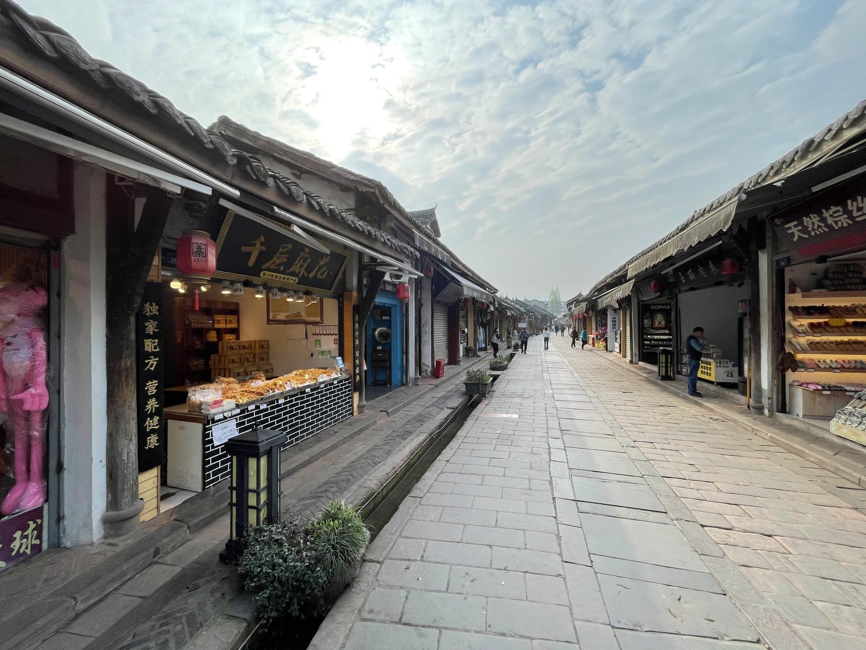 ‎Check network for missing images.