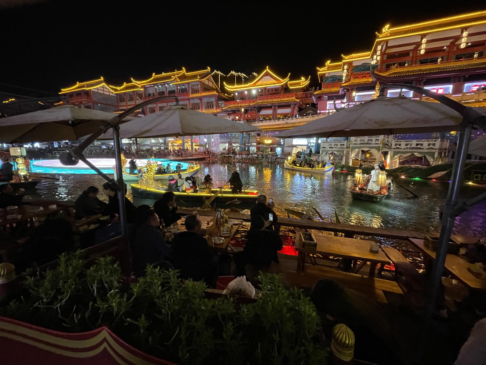 ‎Check network for missing images.