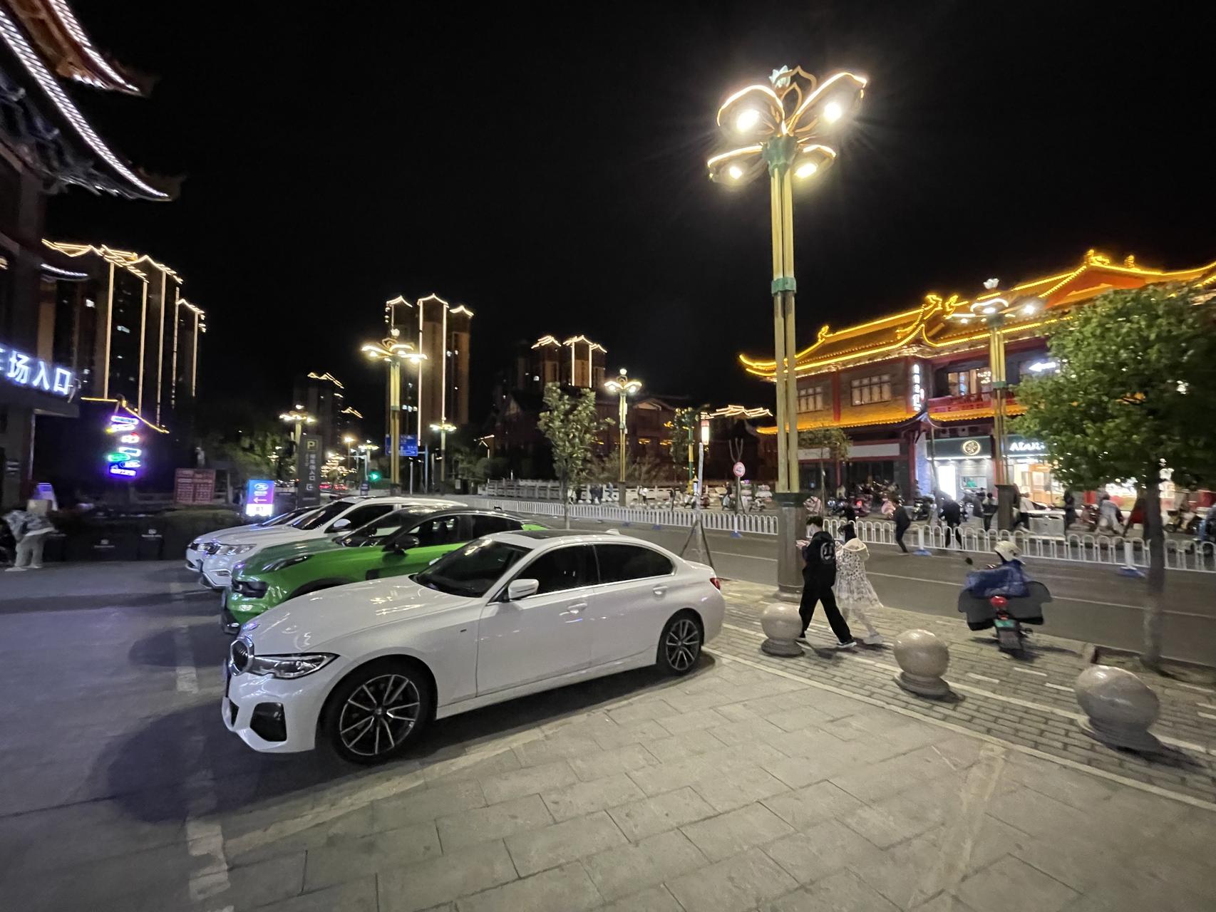 ‎Check network for missing images.