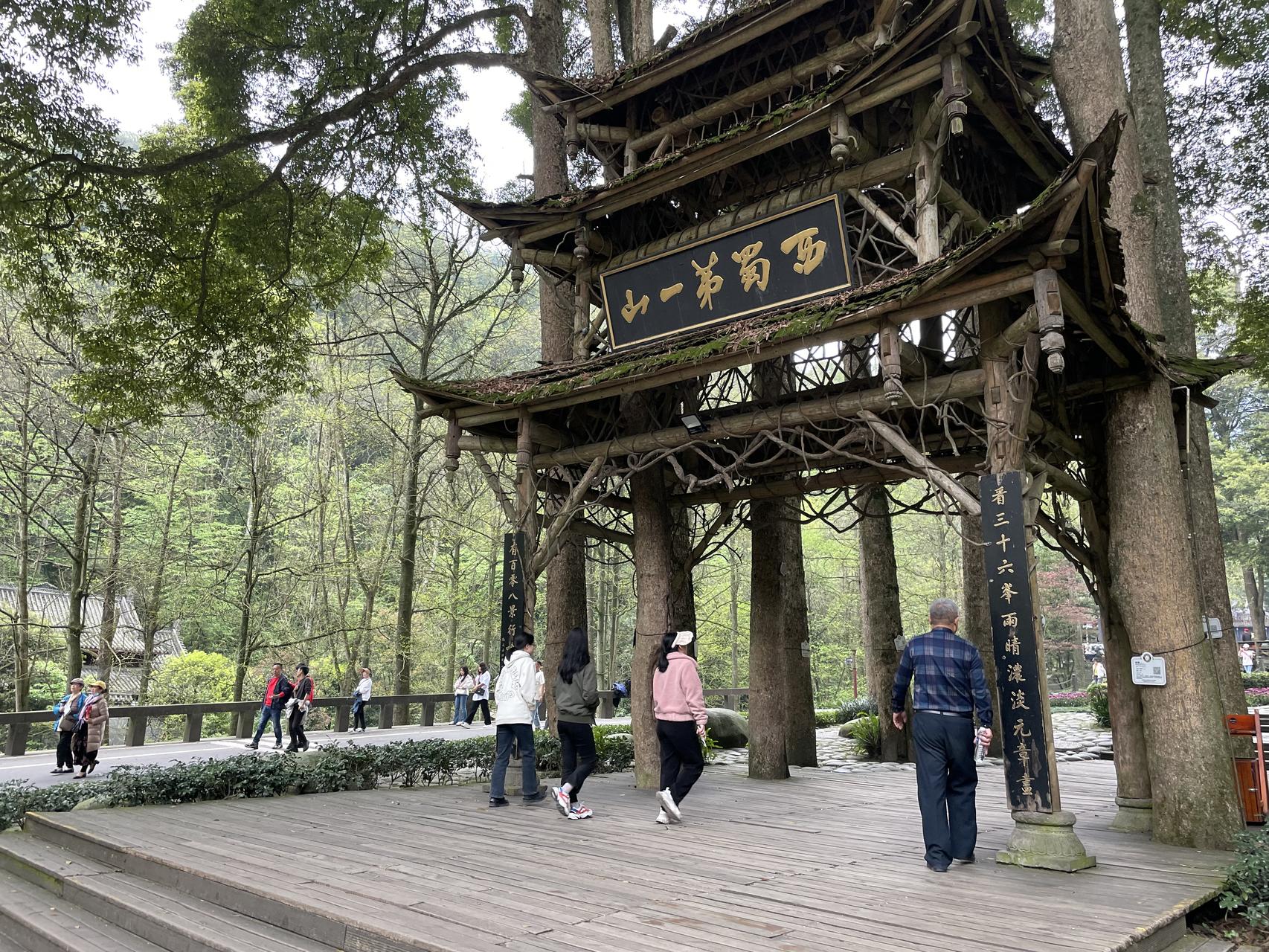 ‎Check network for missing images.